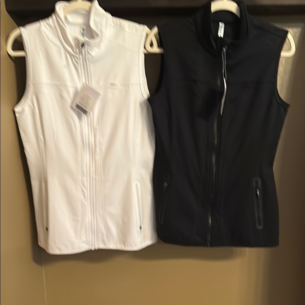 Fabletics Black and White Sleeveless Top with Mandarin Collar